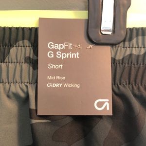 GapFit Midrise Short